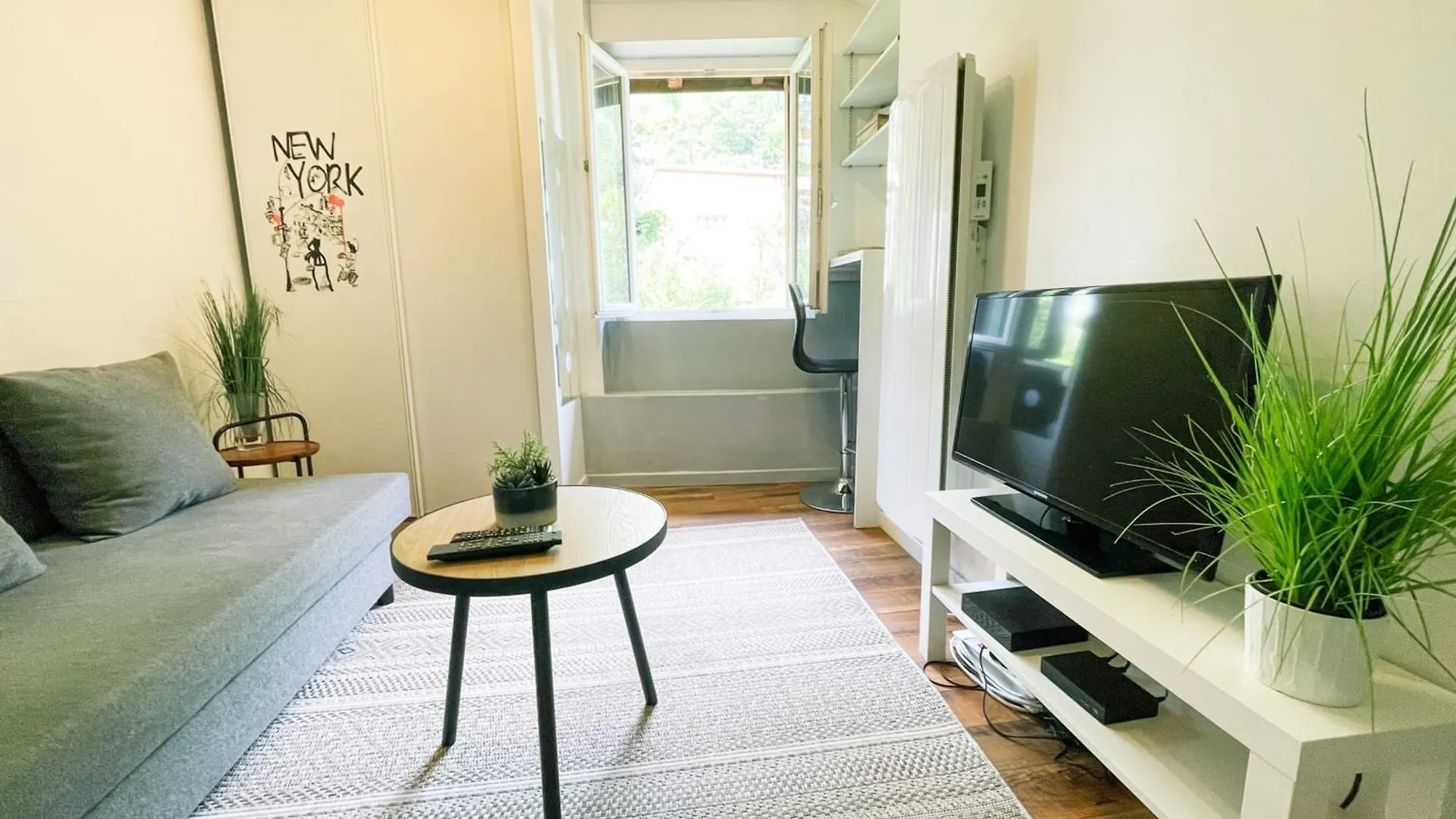 #A6 Chez Mimi Studio La Tronche Near Hospital Apartment La Tronche (Isere)